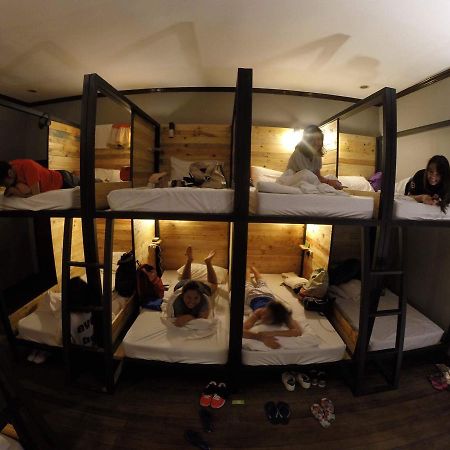 Hostel Seven Cebu Екстериор снимка