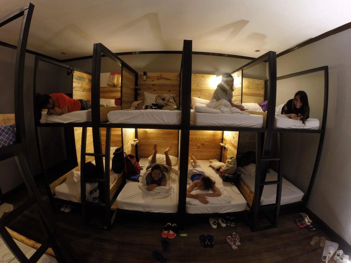 Hostel Seven Cebu Екстериор снимка
