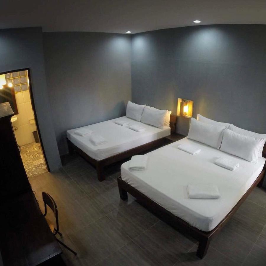 Hostel Seven Cebu Екстериор снимка